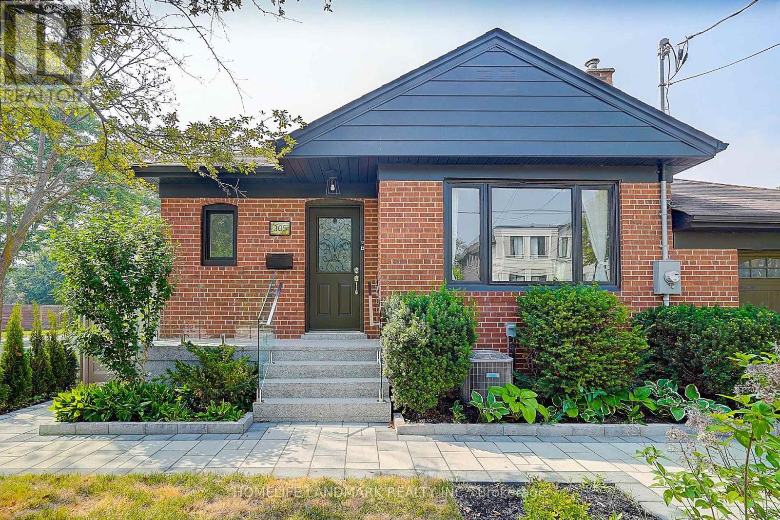 305 CONNAUGHT AVENUE