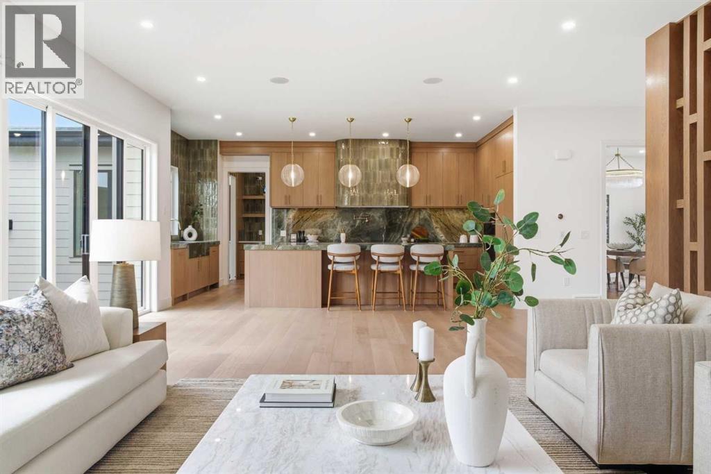 209 Windermere Road SW