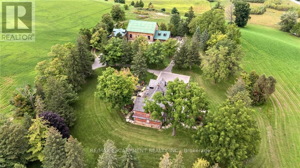 1399 SAFARI ROAD