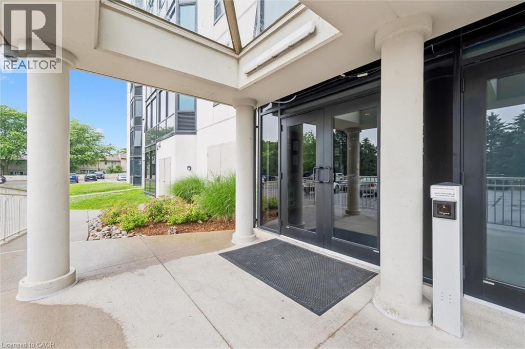 35 GREEN VALLEY Drive Unit# 1603