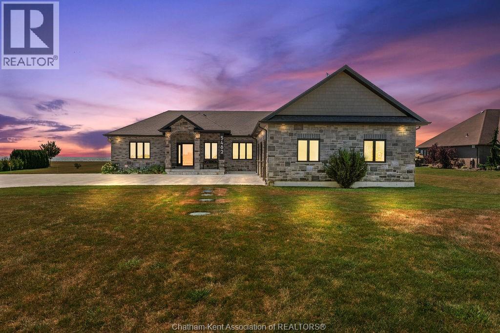 Photo 1 of 50 — 5482 Talbot TRAIL, Merlin, ON N0P1W0