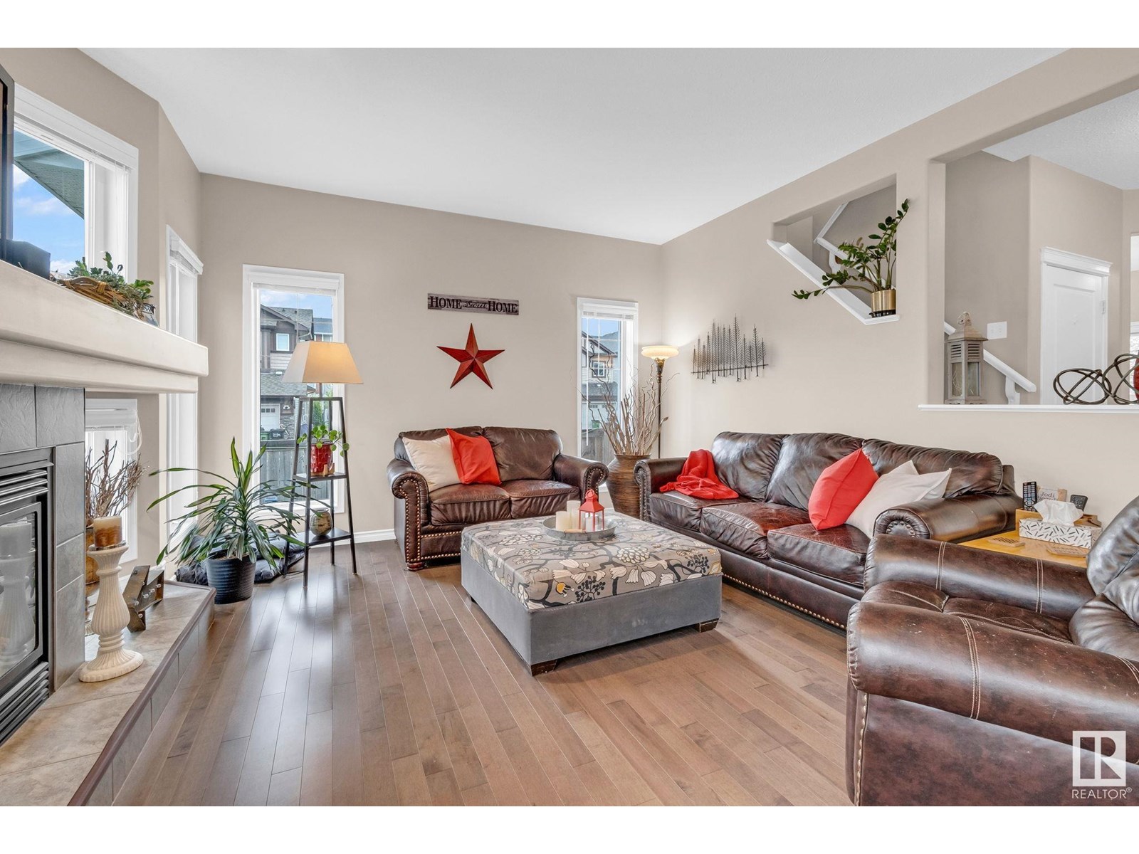 1426 CAREY WY SW