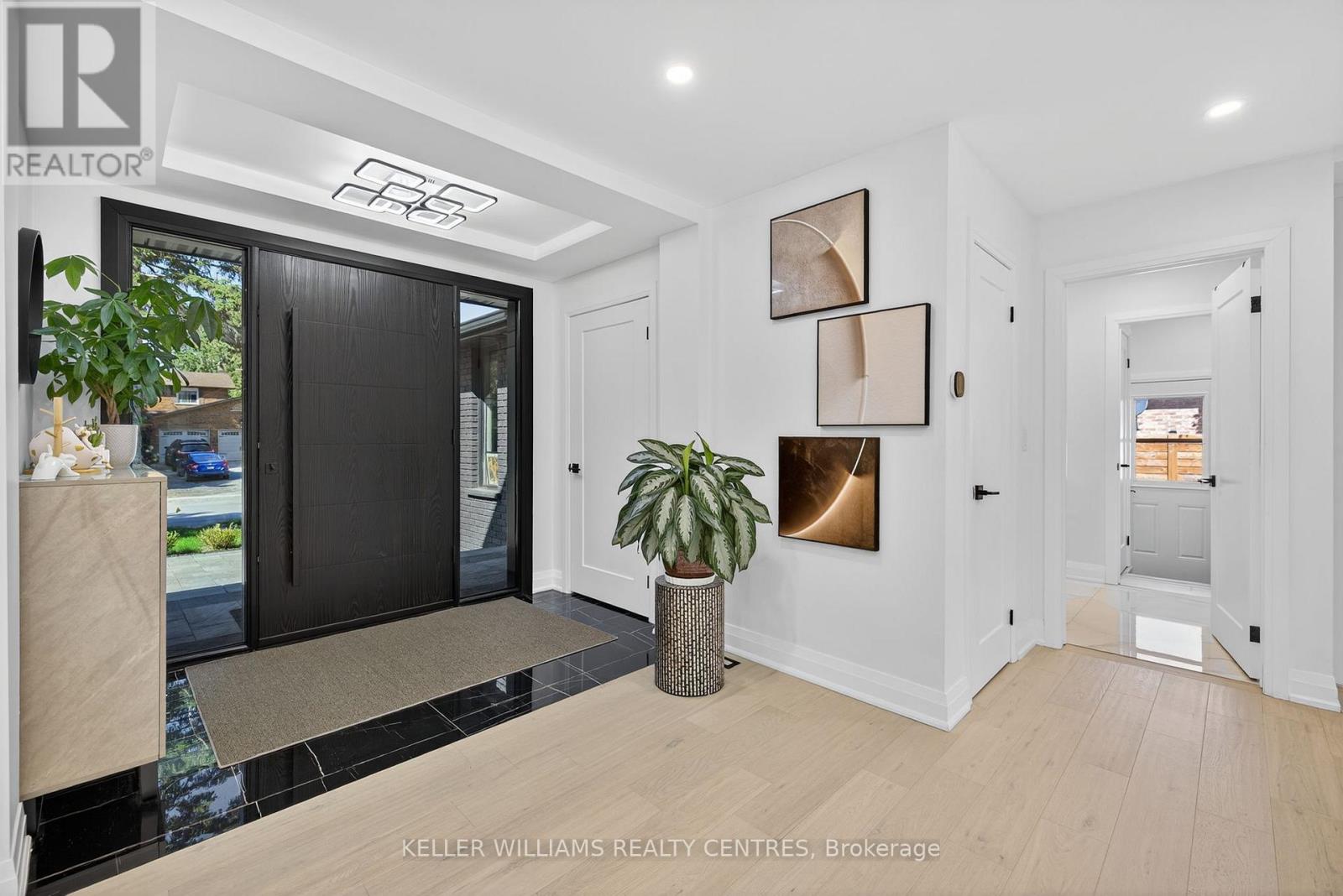 1 ROSEGARDEN CRESCENT