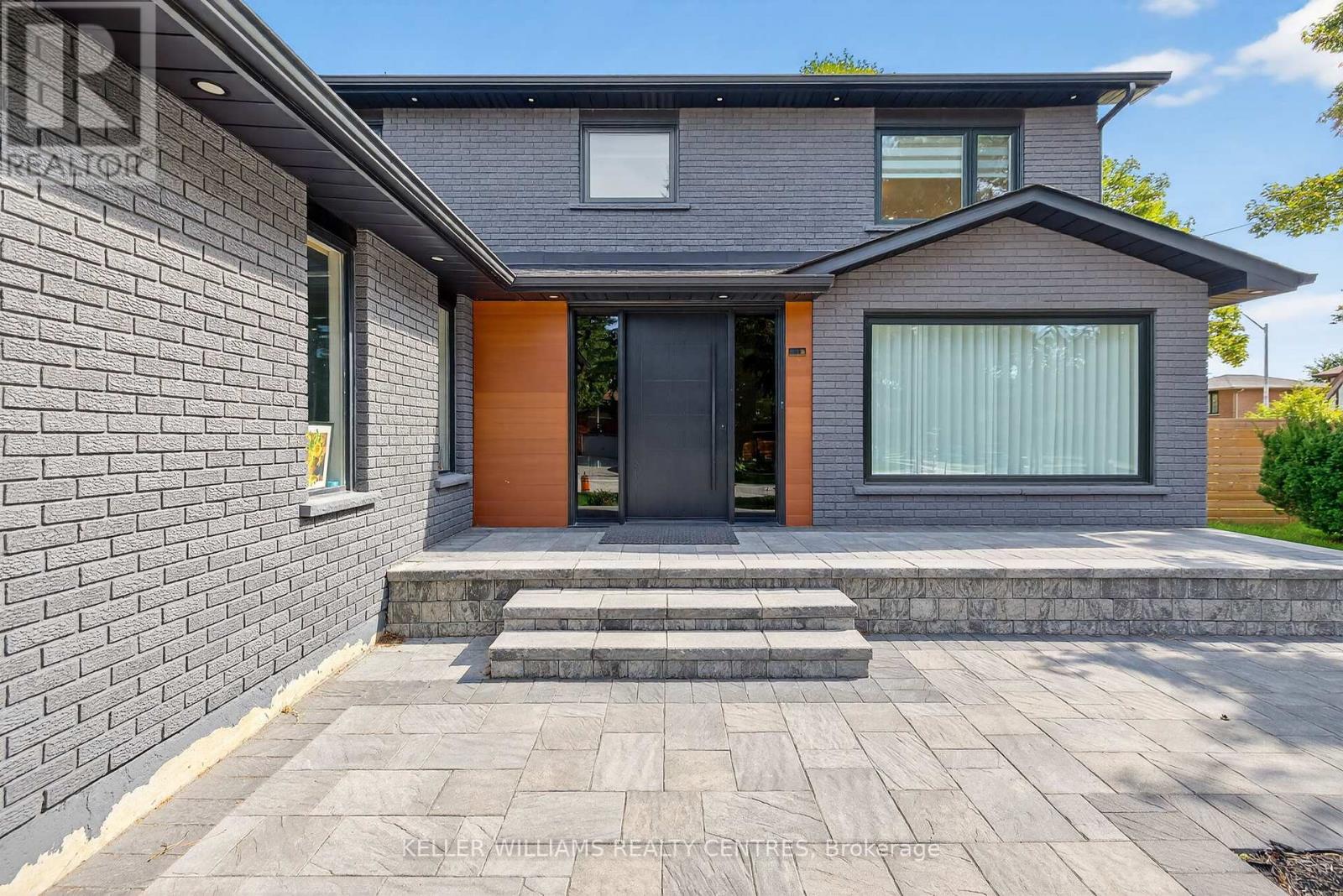 1 ROSEGARDEN CRESCENT