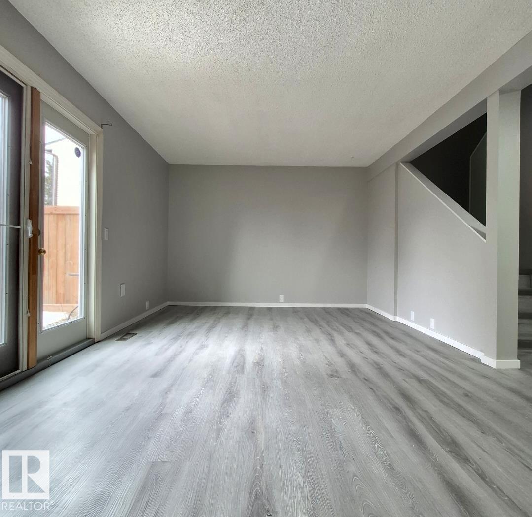 1312 LAKEWOOD RD W NW