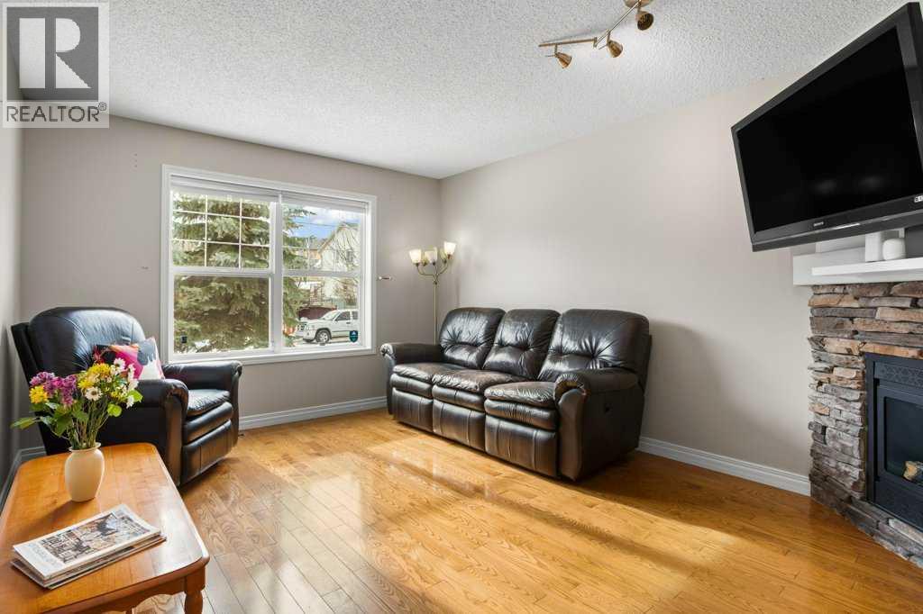 163 Eversyde Circle SW