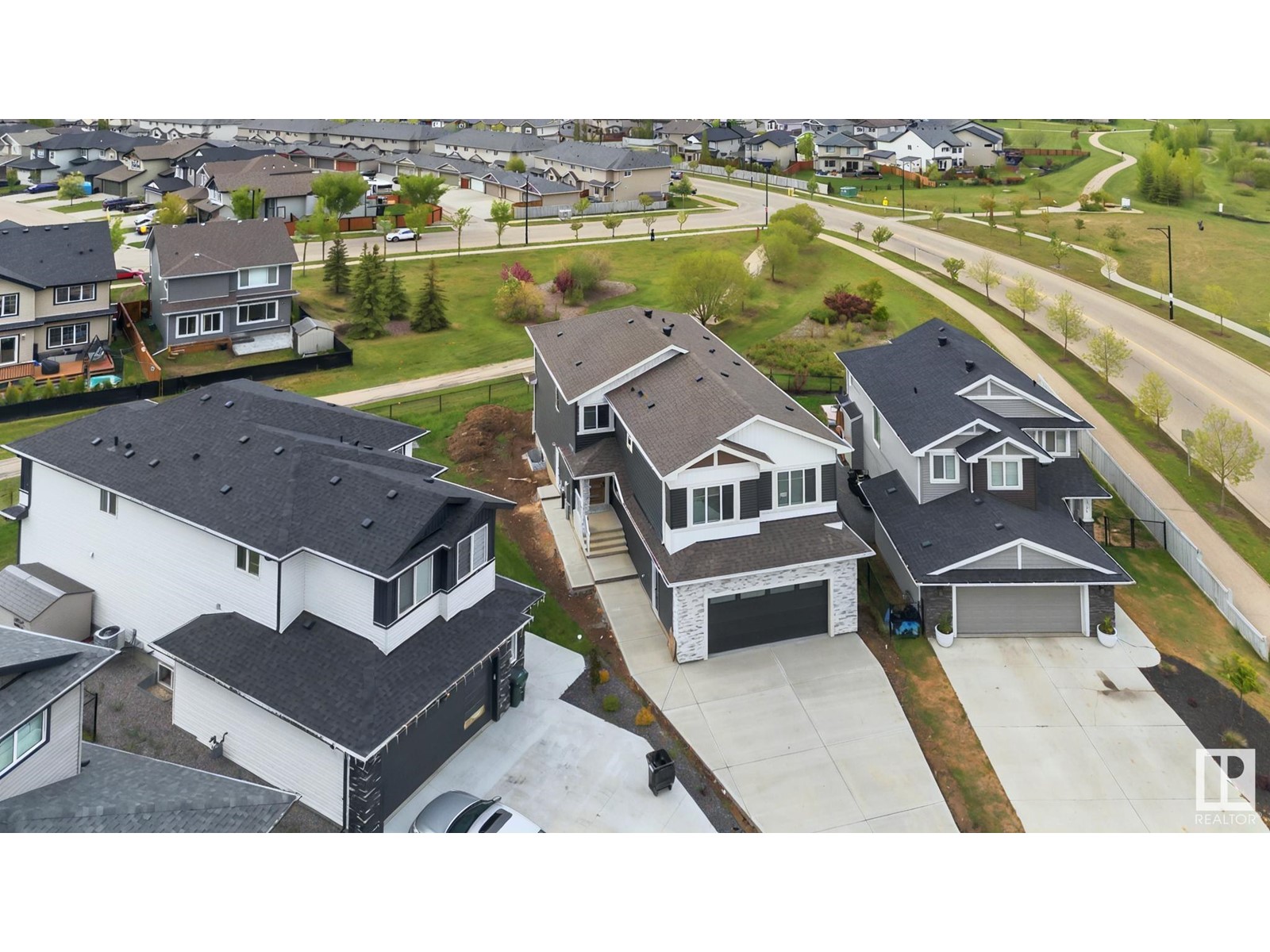 297 NELSON DR