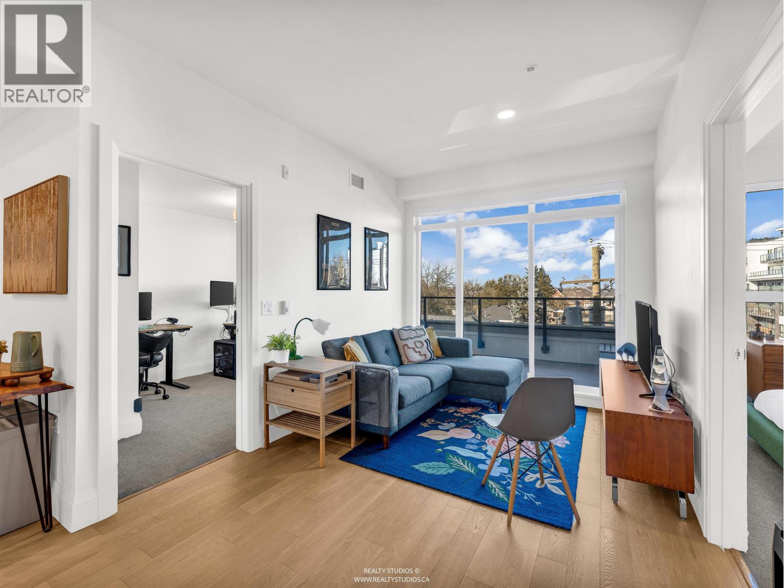 409 2550 GARDEN DRIVE