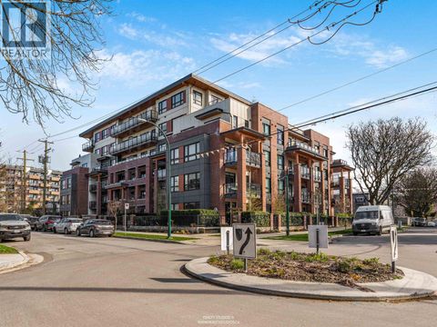 409 2550 GARDEN DRIVE Vancouver BC V5N4X6