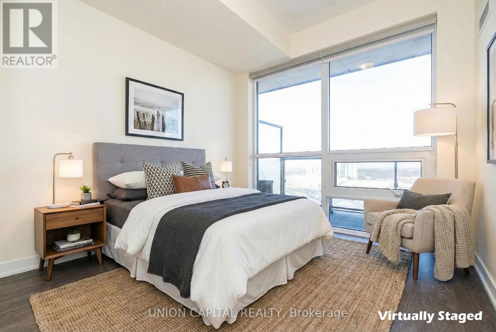 1001 - 4699 GLEN ERIN DRIVE