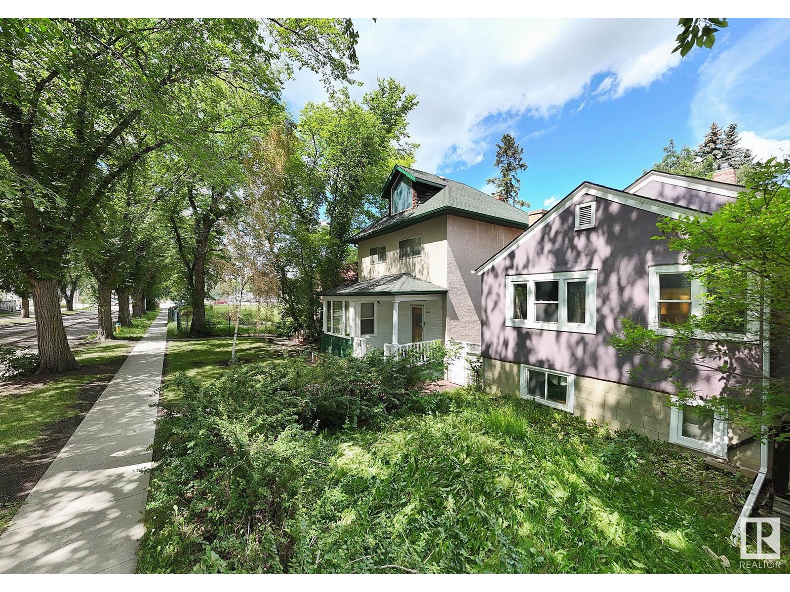 10820 83 AV NW