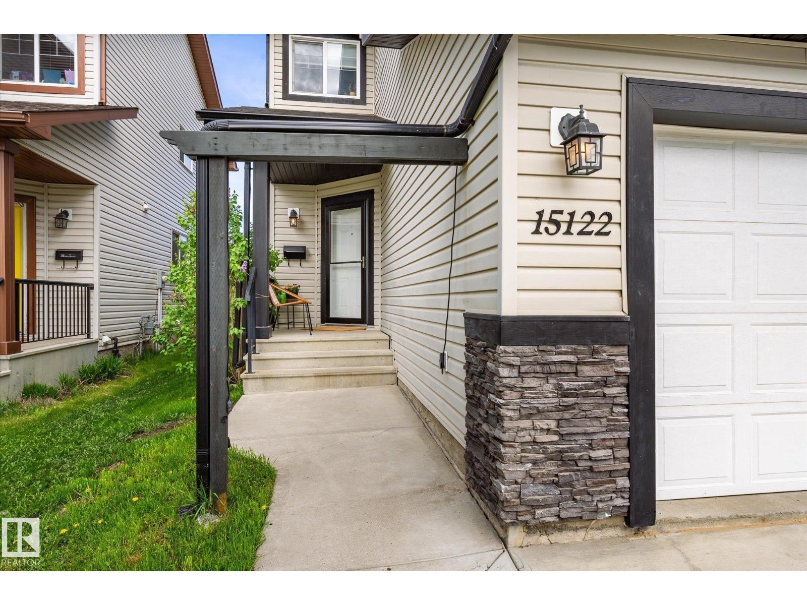 15122 33 ST NW