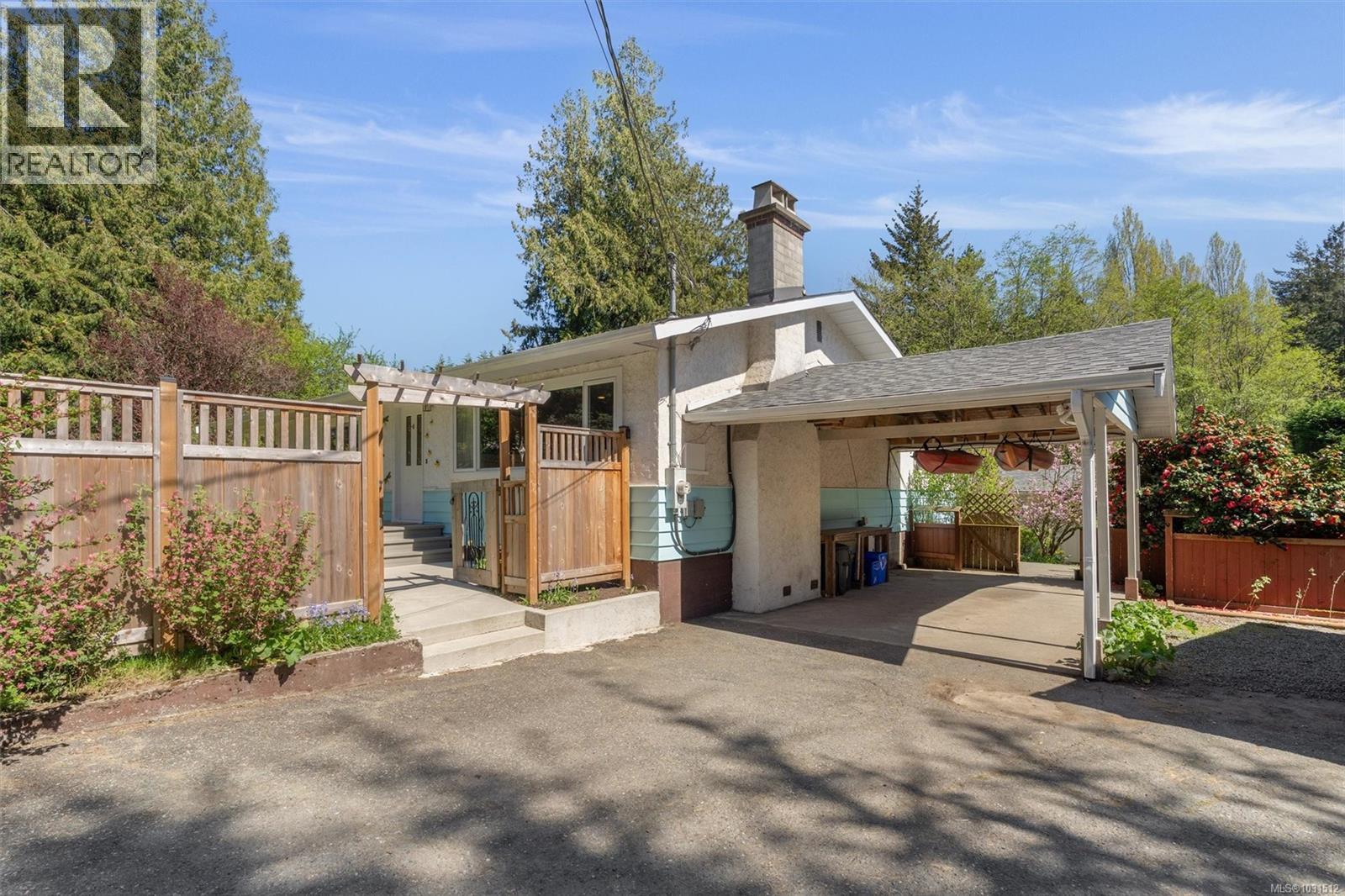 3703 Happy Valley Rd