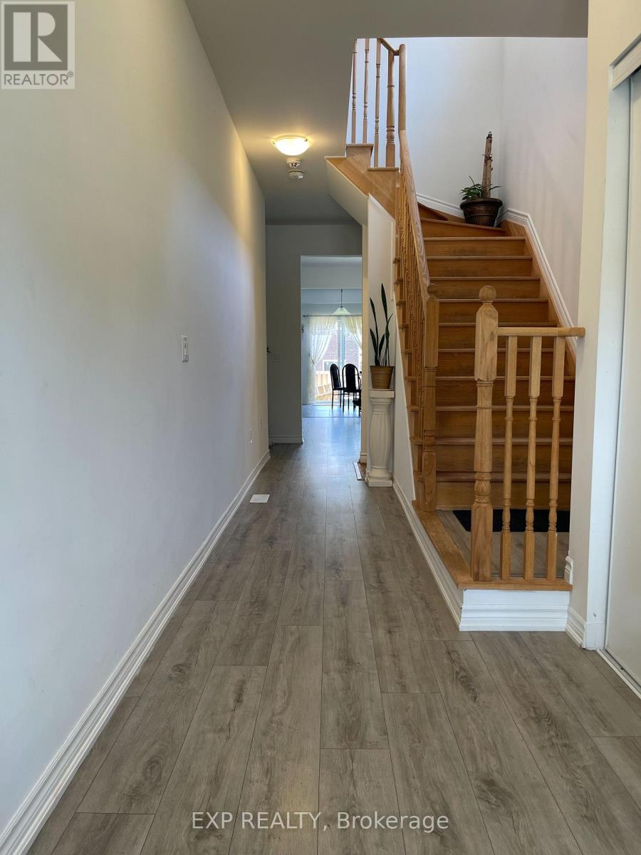 230 RIDLEY CRESCENT