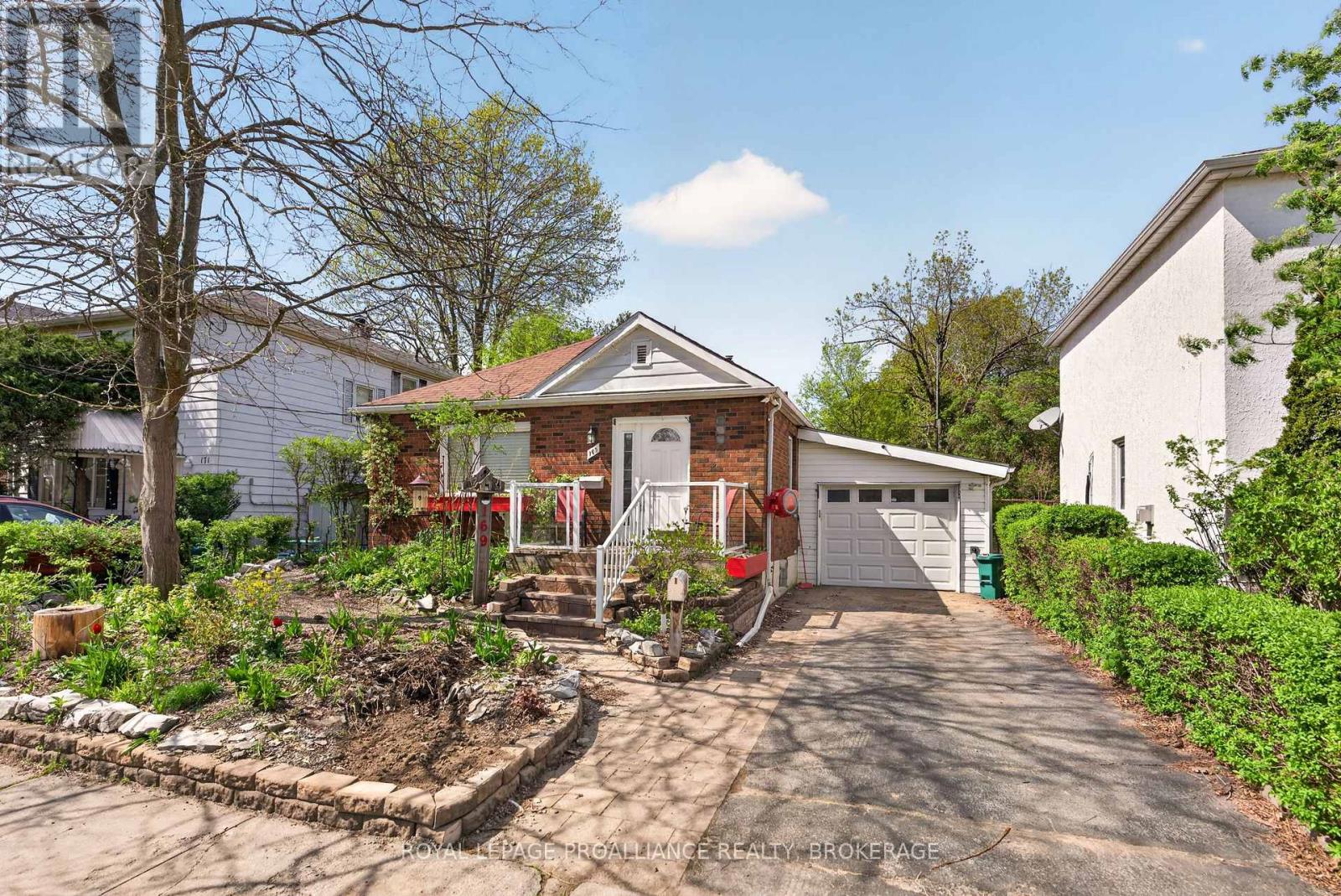 169 CARRUTHERS AVENUE