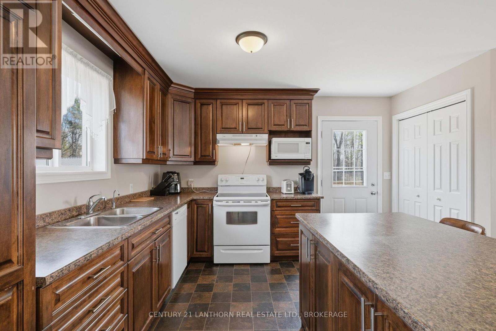 1707 COUNTY ROAD 27