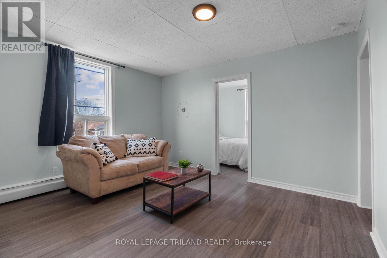 Photo 1 of 15 — 3 - 469 GREY STREET Unit 3, London East (East K), ON N6B1H1
