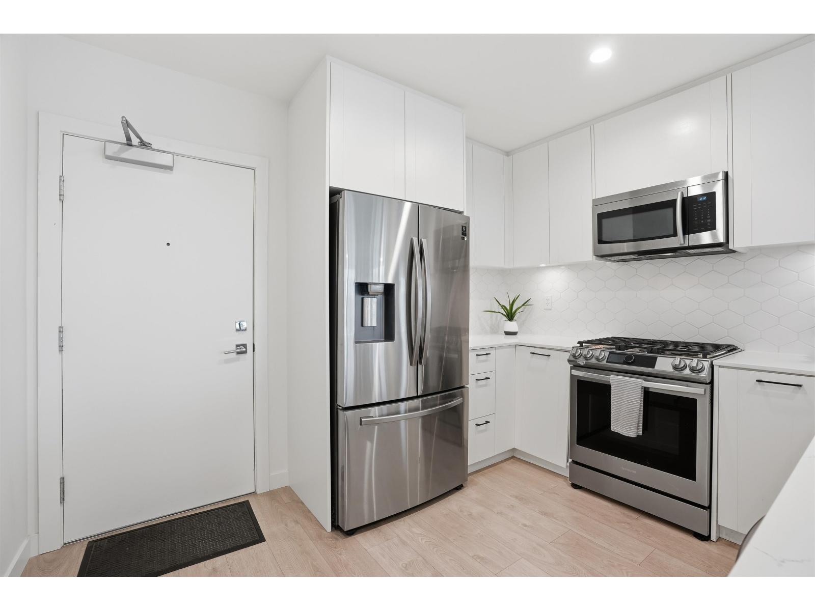 A410 20018 83A AVENUE