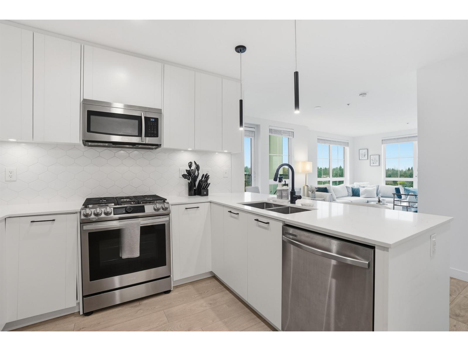 A410 20018 83A AVENUE