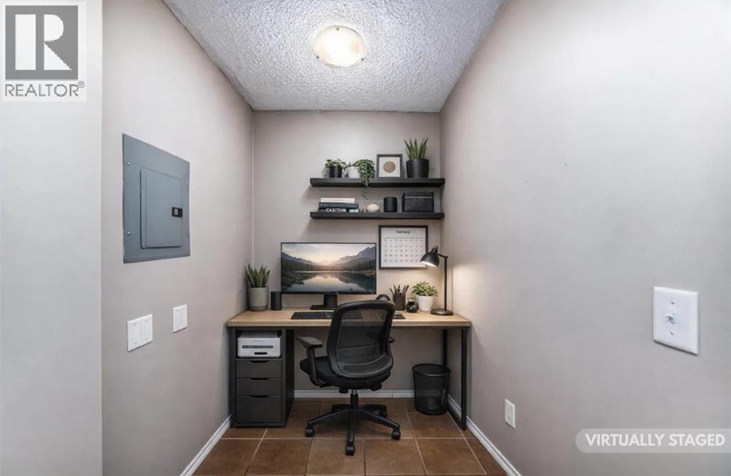 5103, 69 COUNTRY VILLAGE Manor NE