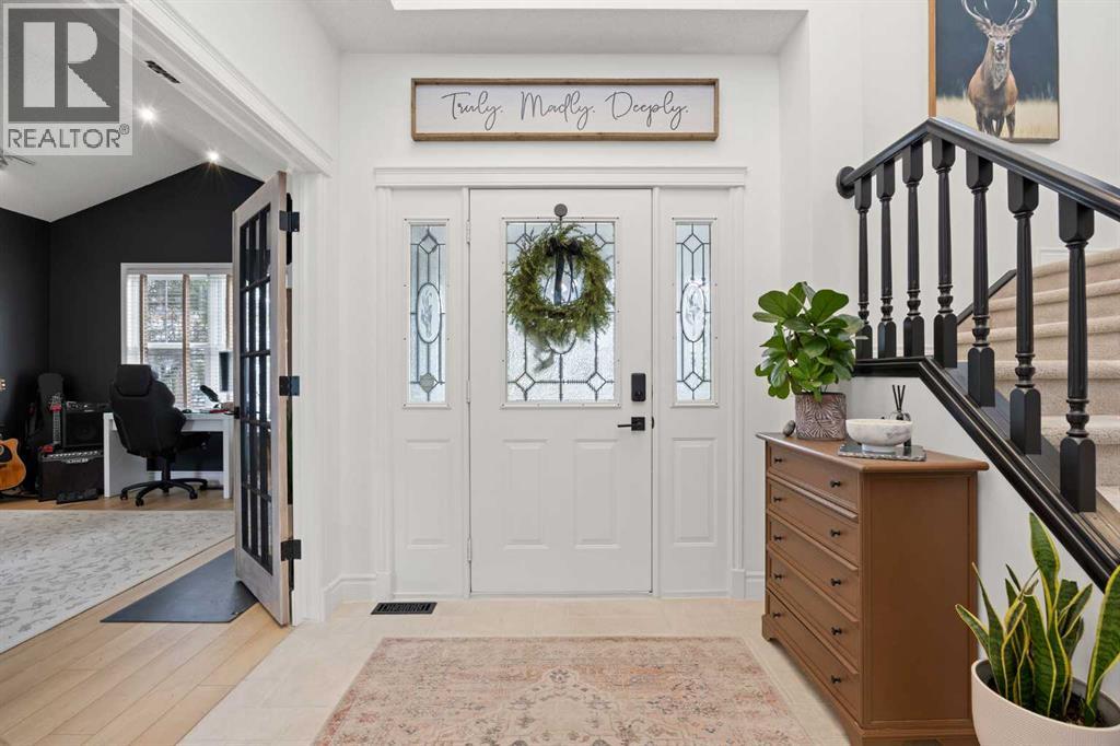 64 Inverness Lane SE