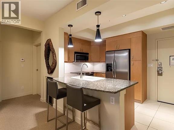 7343 Okanagan Landing Road Unit# 2204