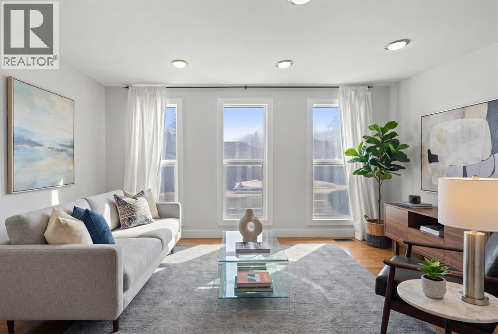 208 Woodpark Place SW