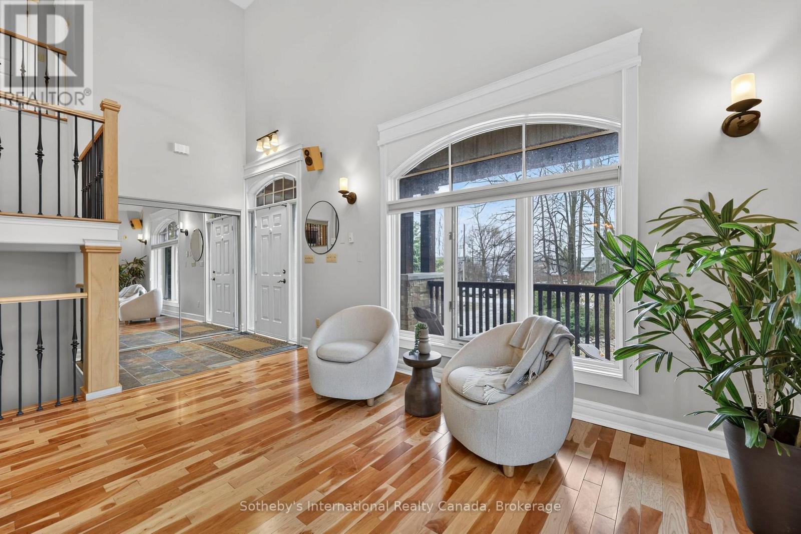 160 SUNSET BOULEVARD