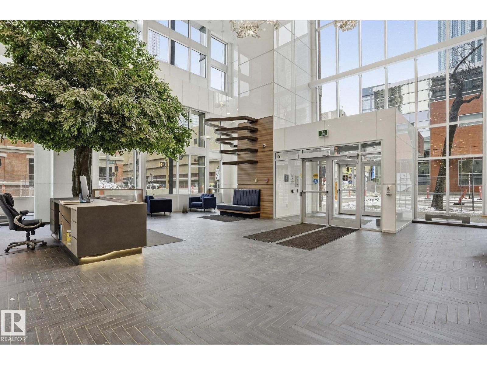 #503 10180 103 ST NW