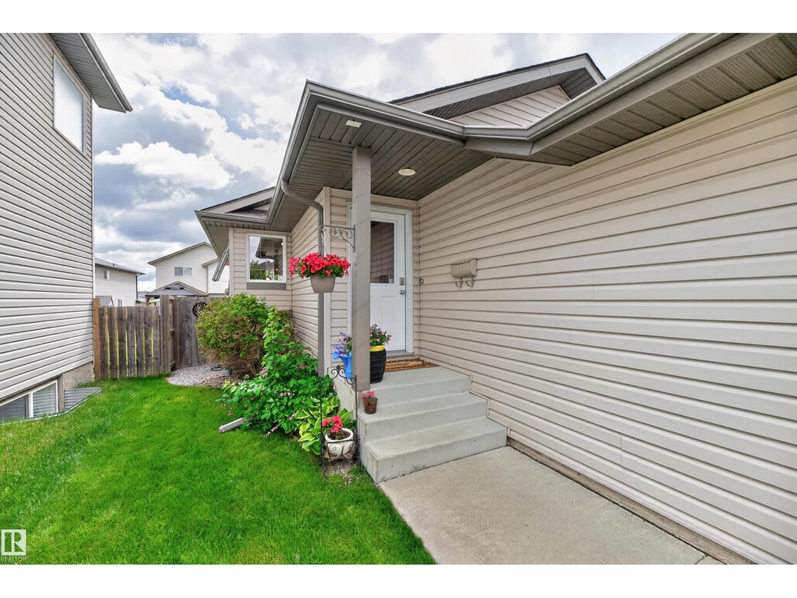 233 FOXBORO CV
