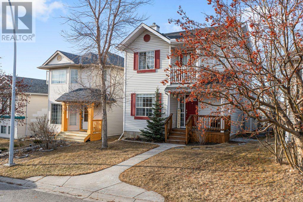 152 Harvest Gold Circle NE