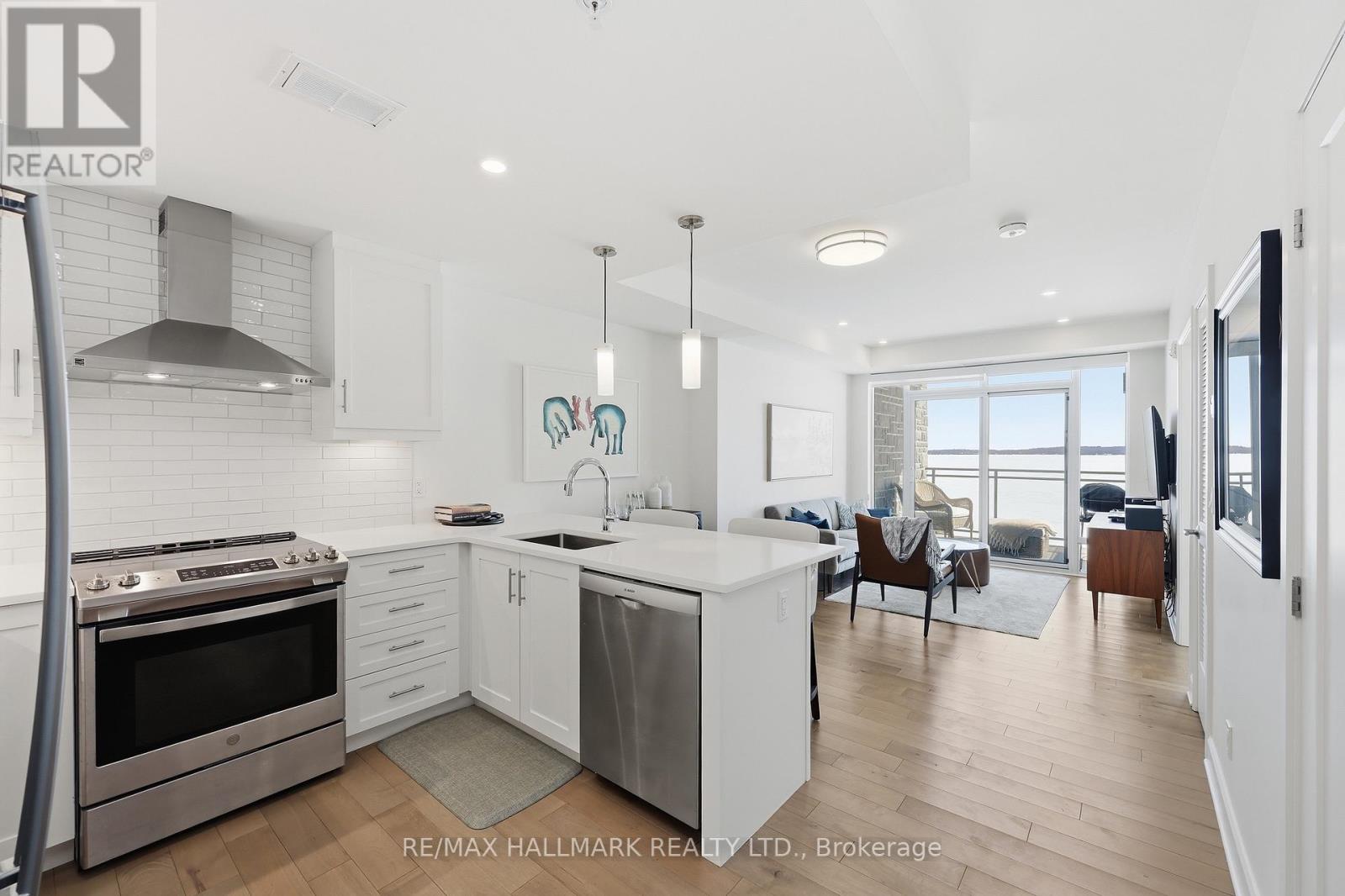 318 - 129B SOUTH STREET