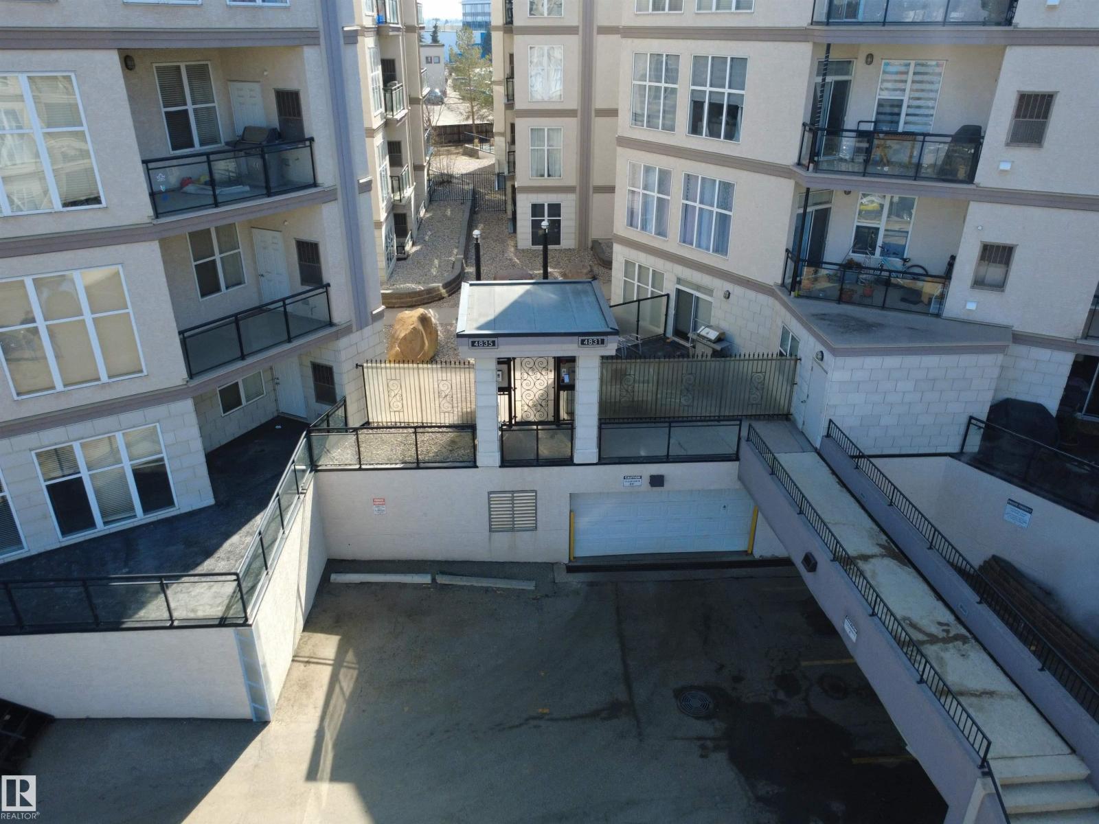 #208 4835 104A ST NW