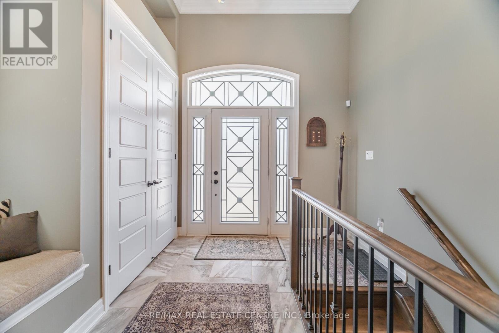 156 CAMELLIA CRESCENT