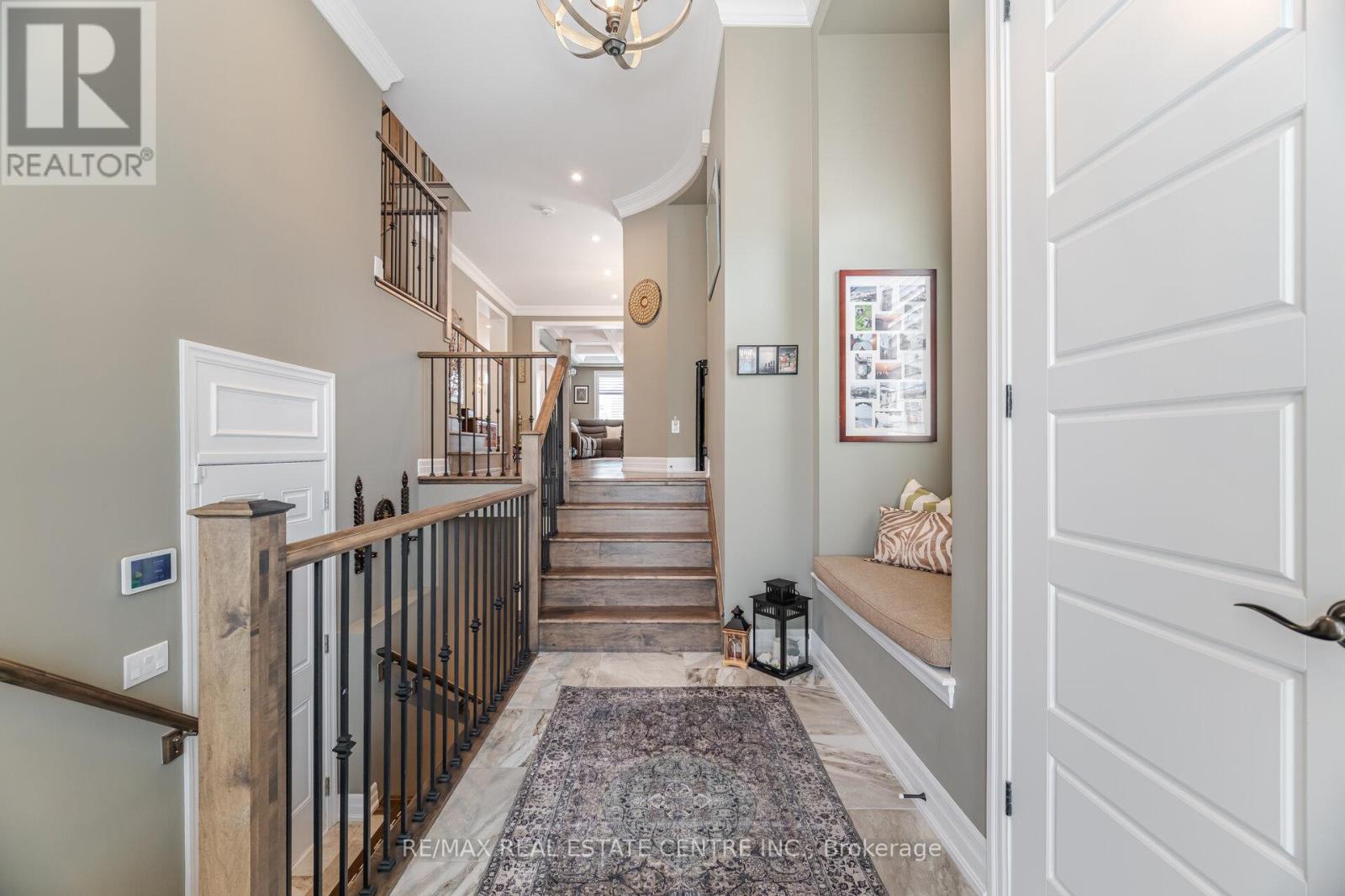 156 CAMELLIA CRESCENT
