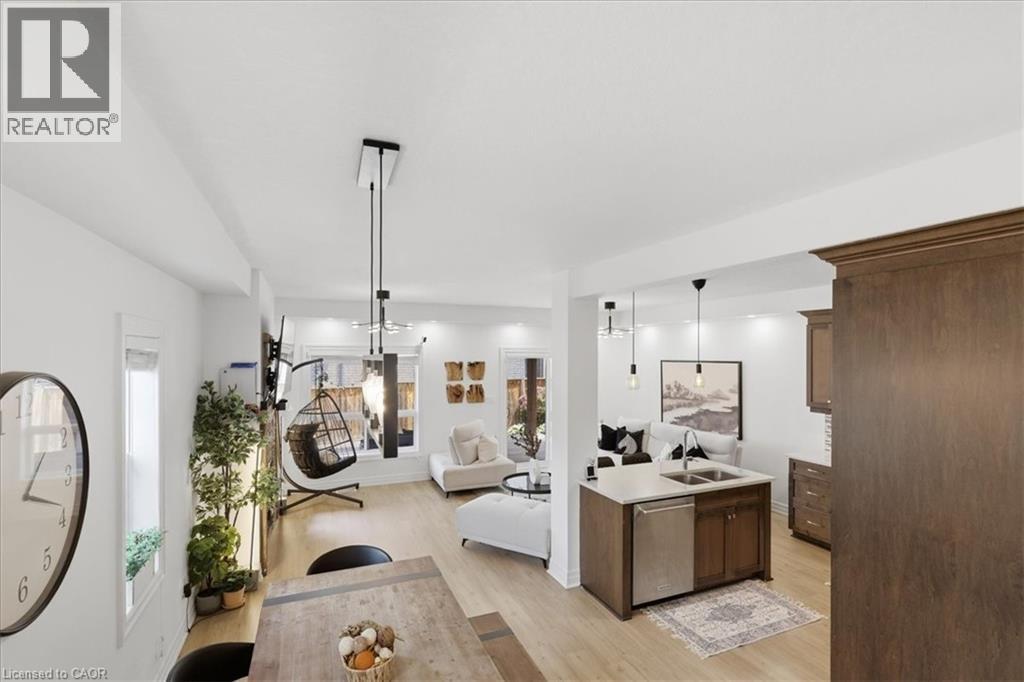 275 FALCONRIDGE Drive