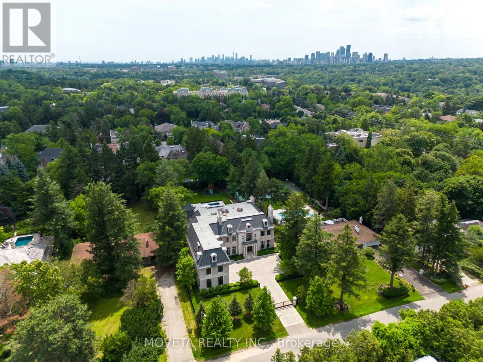 19 COUNTRY LANE