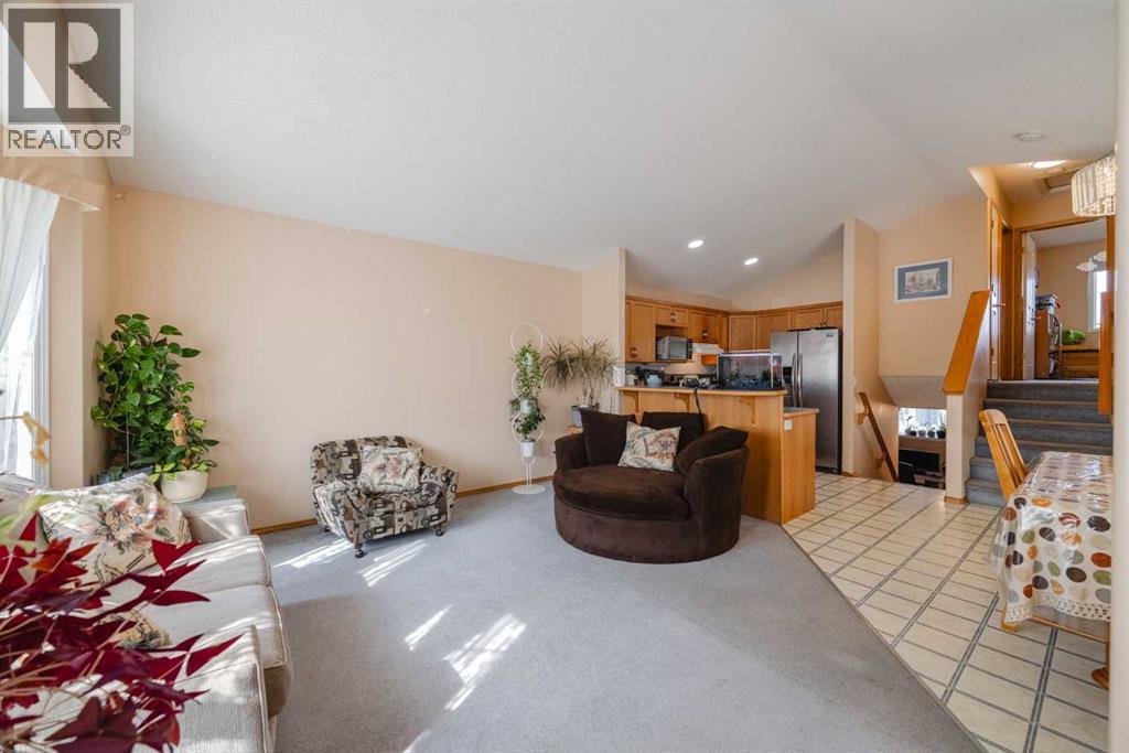 23 Tarington Way NE