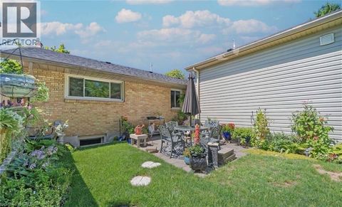 364 BEACHWOOD Avenue Unit# B London ON N6J3K1