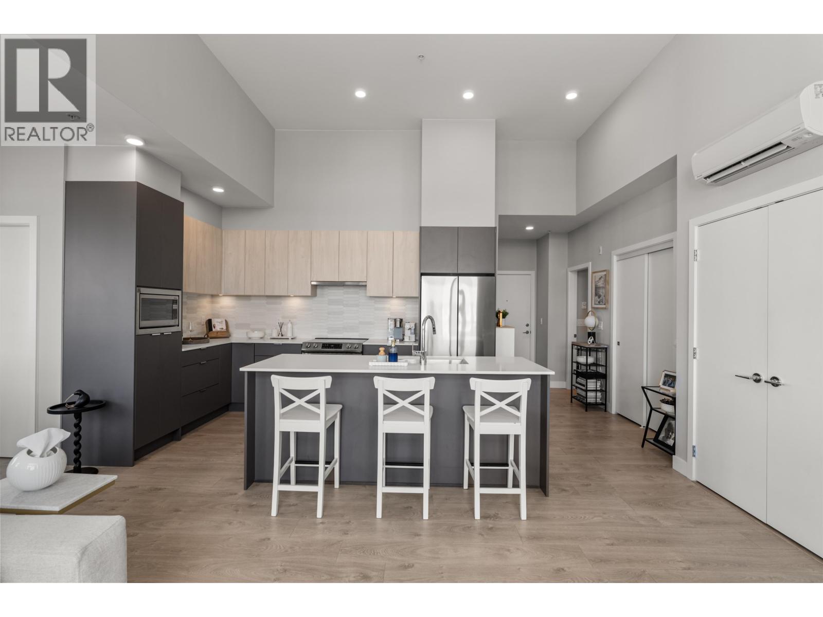 615 2431 RABBIT DRIVE