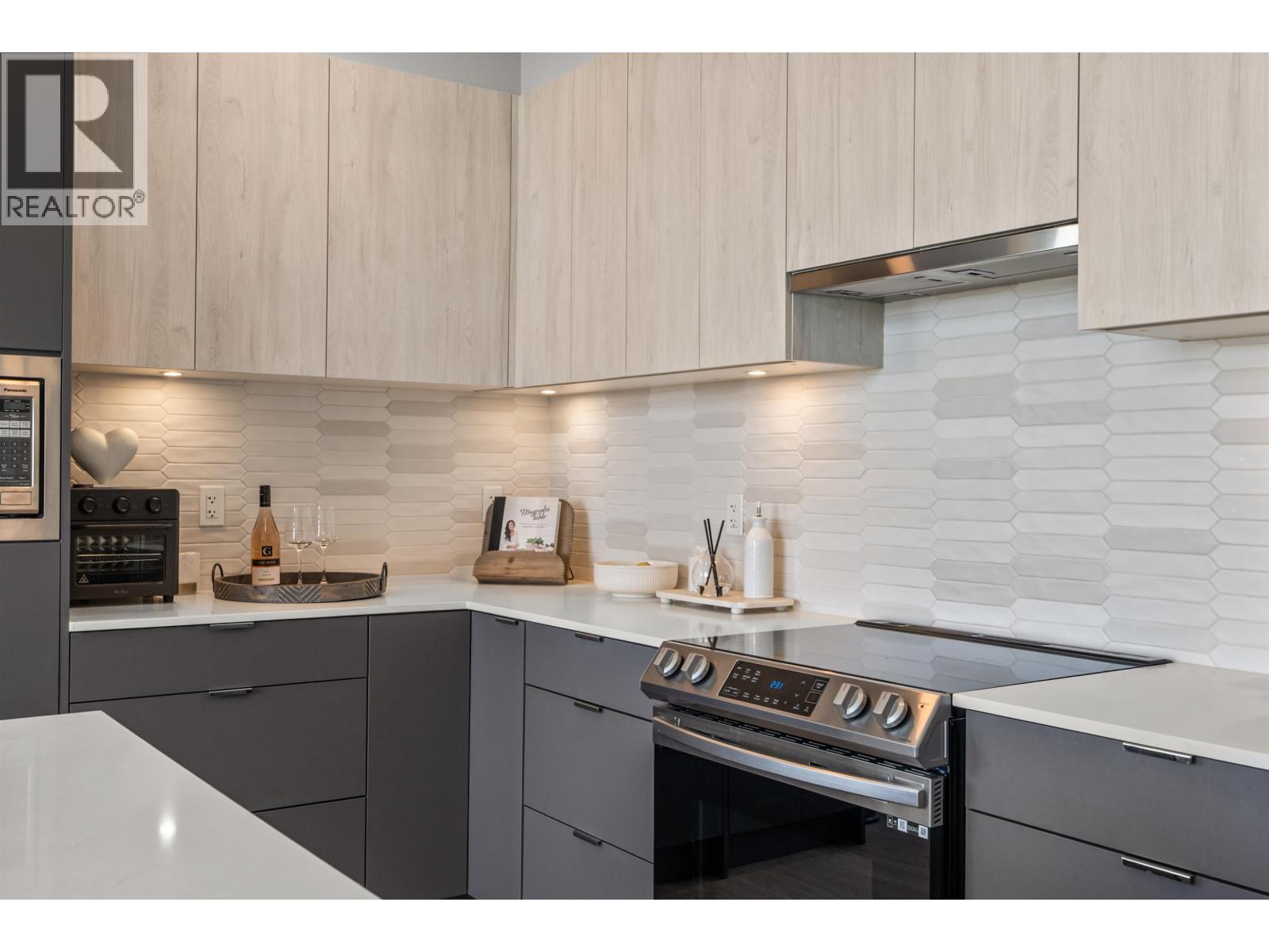 615 2431 RABBIT DRIVE