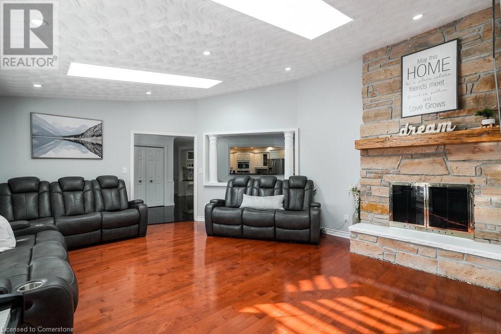 2658 GUYATT Road