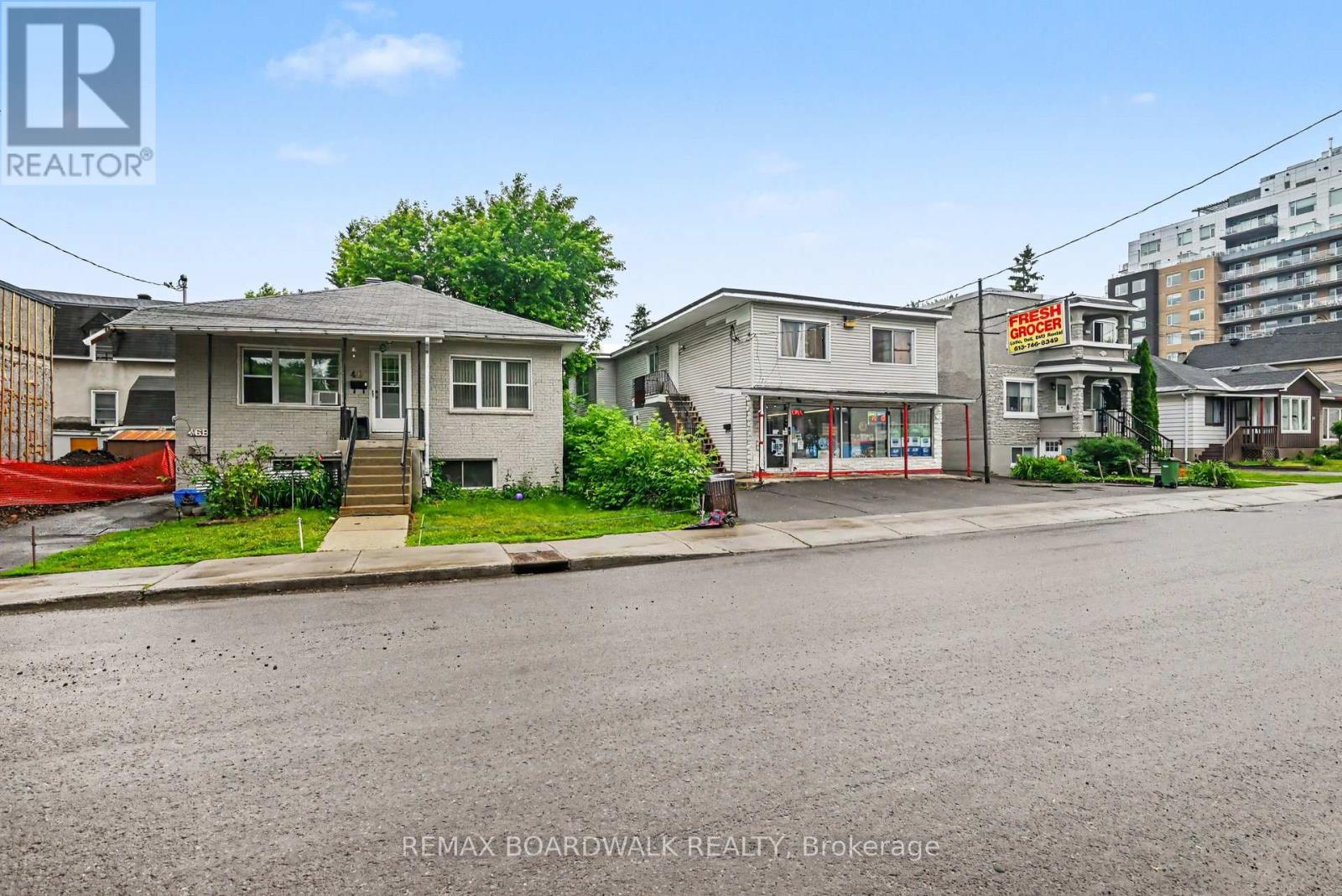 40 JOLLIET AVENUE