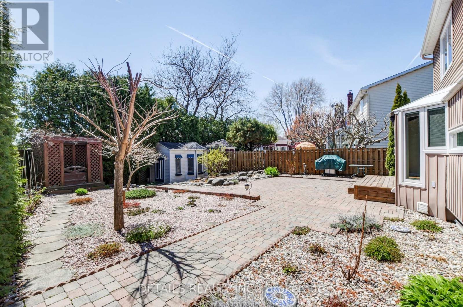 4388 WHITTAKER CRESCENT