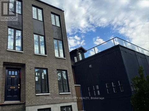 9 GWYNNE AVENUE Ottawa ON K1Y1X1