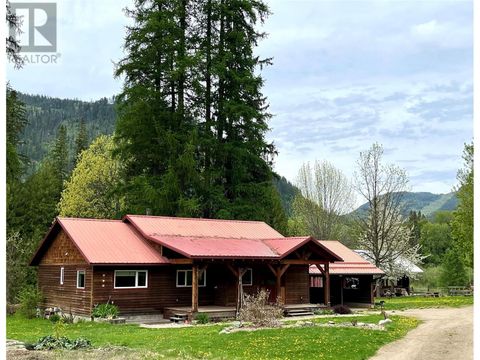 3371 Highway 3B Fruitvale BC V0G1L1