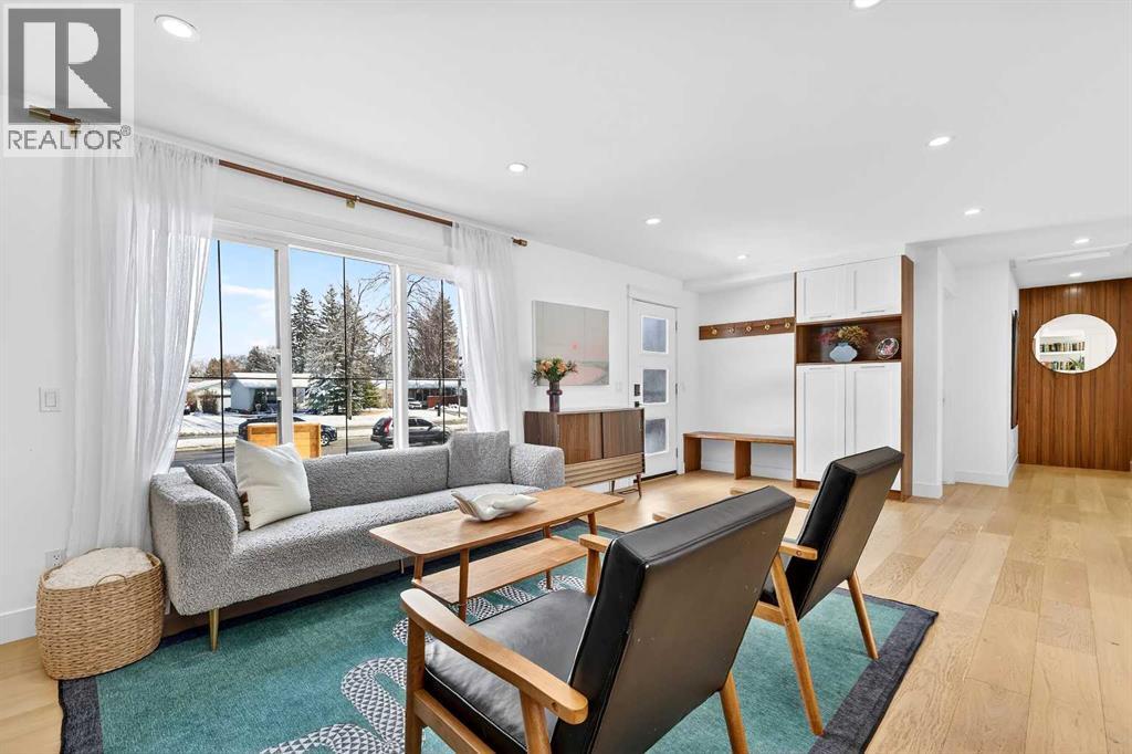 6323 Crowchild Trail SW