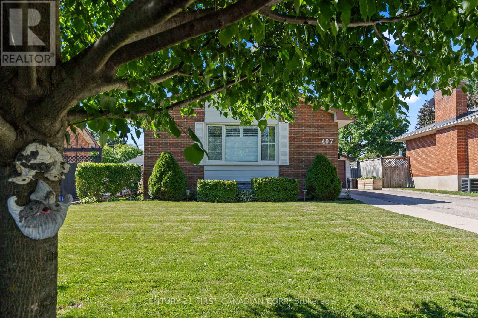 407 VERMONT AVENUE