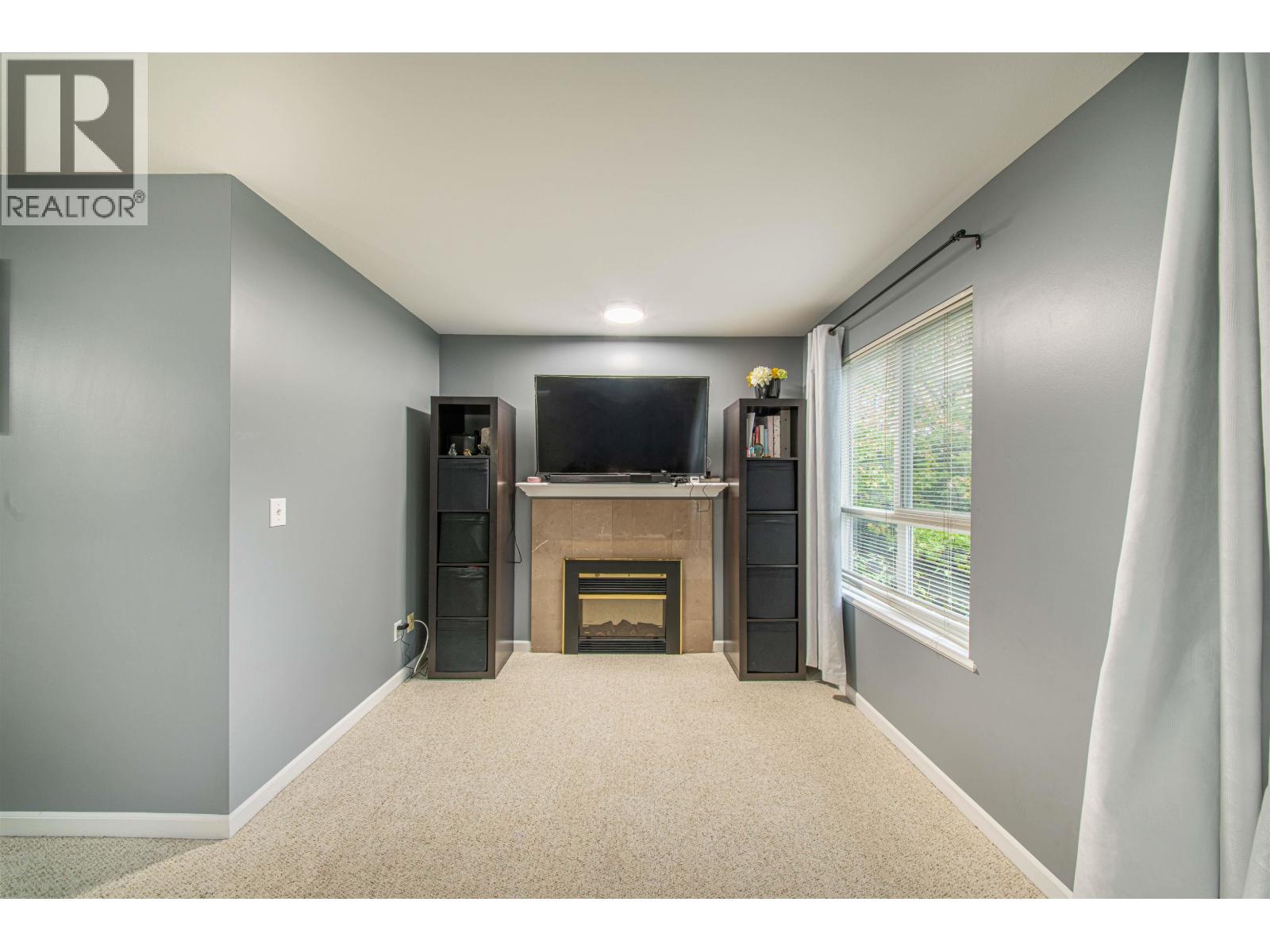 208 5355 BOUNDARY ROAD