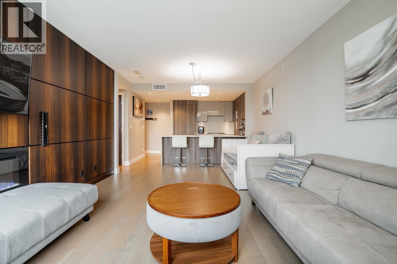 1302 210 SALTER STREET